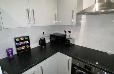Modern 2BR Flat in London, free parking,Contractors - Foto 15