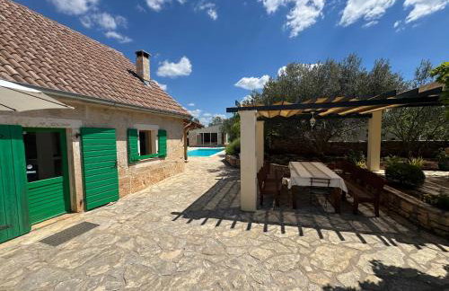 Rural house Mudrinic "Ivini dvori" - Photo 57