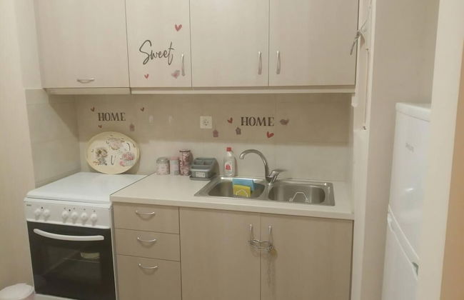 On the Metro Station of Korydallos, Near Peiraeus - Foto 10