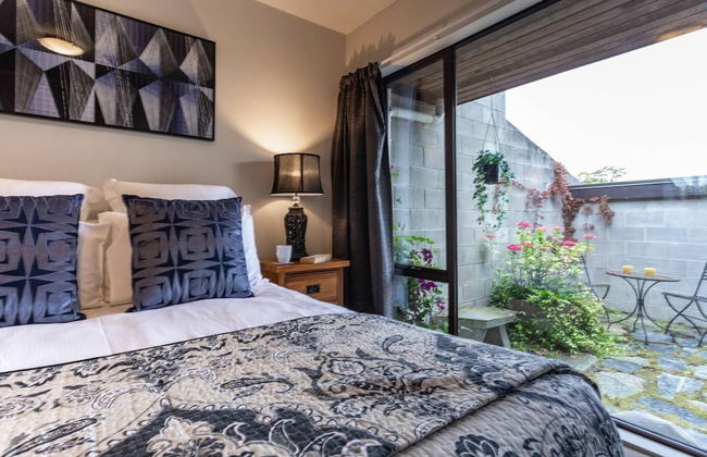 Spacious Alpine Lake View Townhouse Walk TO Town - Photo 3