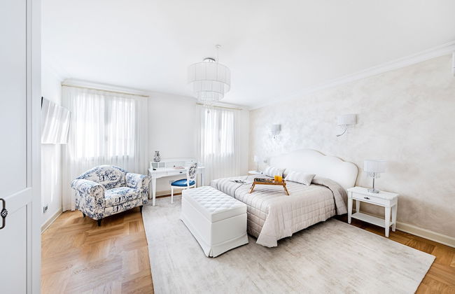 Luxury Lake Front Catullo A2 by Wonderful Italy - Foto 9