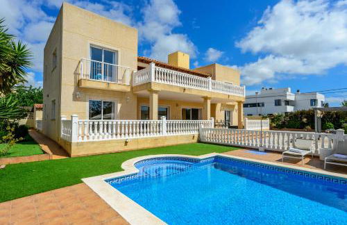 Villa next to playa Bossa - Foto 1