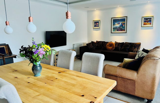 Crieff Armoury Luxury Self Catering Apartment - Foto 18