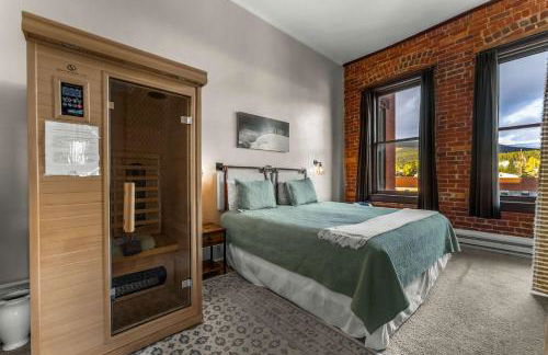 Beautiful Mountain Views in Iconic Building - Foto 2