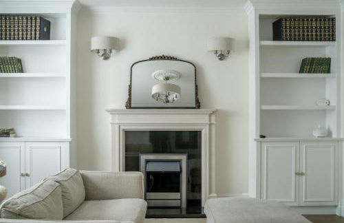 Stunning 2-bed, 2-bath Property In Central London - Photo 9