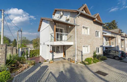 Rosa Casa Geminada Villa Mariana - Foto 1