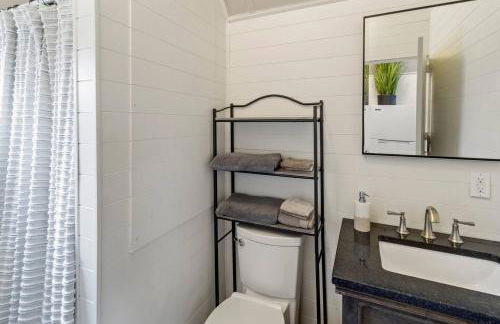 StargazerCaddo Lake Cabin with Kayaks - Foto 11