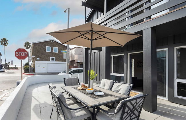 Sandy by Avantstay Oceanview, Steps to Beach Patio w/ Fire Pit + Dining Area - Foto 2