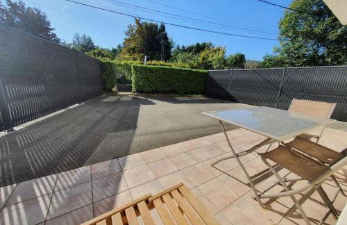 Charmant appartement au rez de jardin d'une maison - Foto 3