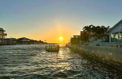 Sunsets and Dolphins - Foto 35