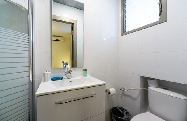 Dizengoff Inn - Foto 19