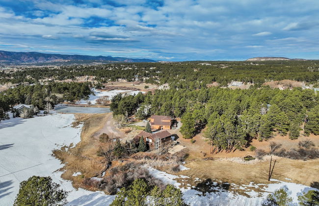 Monument Gym - Photo 51