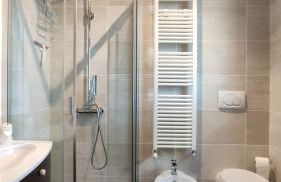 Sui Generis penthouse with terraces - Foto 31