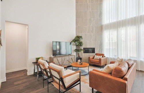 Brand New 5BD 4BA Luxury Vacation Home w Hot Tub - Foto 11