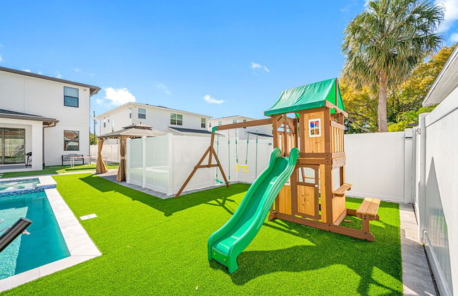 Luxury Modern Villa w/ Pool, Jacuzzi & Amenities! - Foto 66