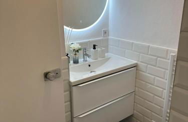 Cosy Studio en centre-ville - 20 mins de Paris - Foto 5