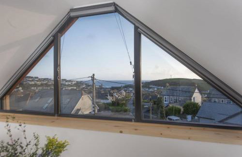 Atlantic Point, Porthleven - Free WiFi & Parking - Coffee Machine - Close to Harbour & Town - Foto 32