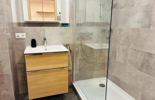 Bodensee Urban Living - Apartment mit Balkon & Parkplatz - Foto 11