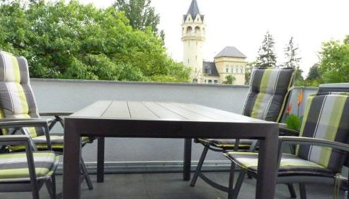 Ferienwohnung & Apartment Kunsthaus Panorama mit Balkon - Foto 2