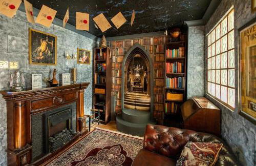 Hogwarts Hideaway Themed Property - Foto 1