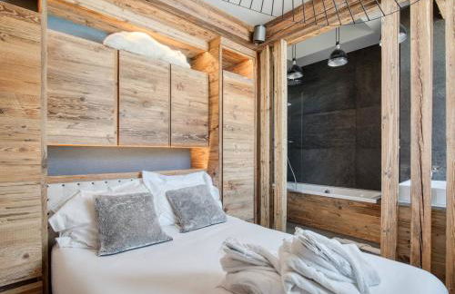 Chalet de luxe avec piscine, sauna, hammam, cinéma et salle de jeu - FR-1-694-3 - Foto 12