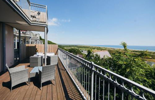 Cliff Haven "Dogs go free" - Photo 11