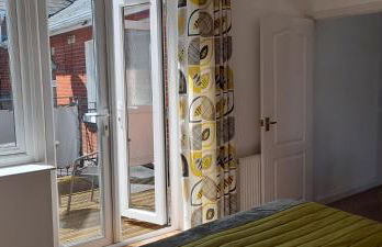 Little Parklands - Photo 13