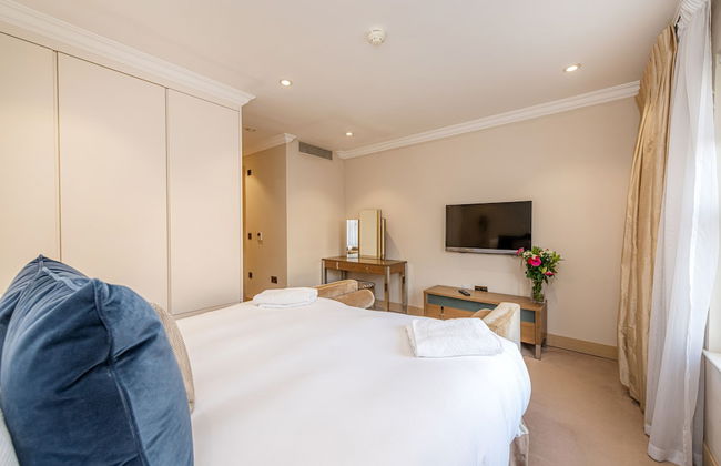 Claverley Court - Photo 38