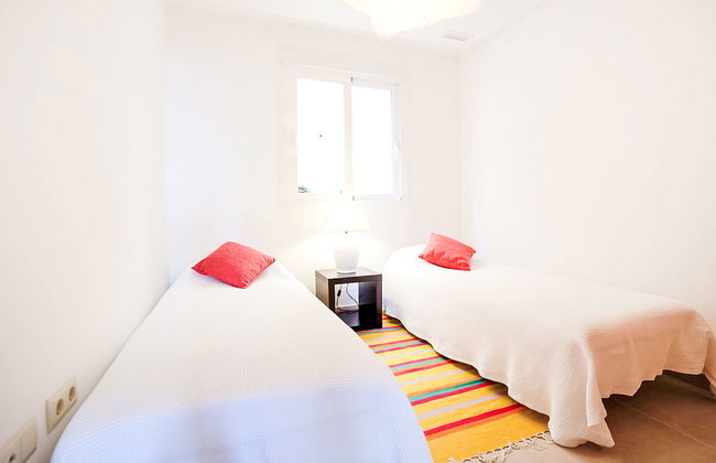 Los Lirios III - Foto 11