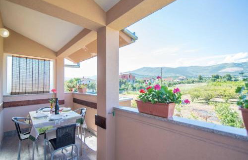 Comfortable Kastel Stafilic Apartment with Balcony - Two Bedroom Apartment with Balcony and Sea View - Foto 37