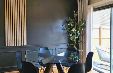 Family Fun Pet-Friendly Sleeps 10 4BR - Foto 3