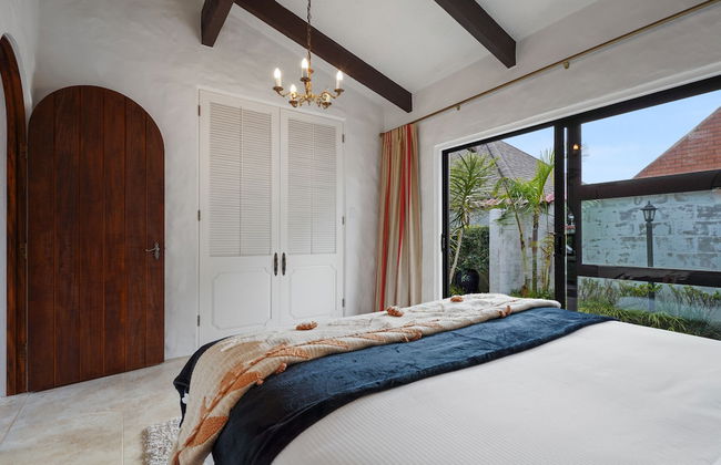 Magnificent Beachfront Mansion - Pool - Foto 15