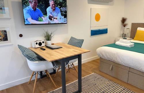 Redland Retreat, Cosy Garden Studio for 2 - Foto 10