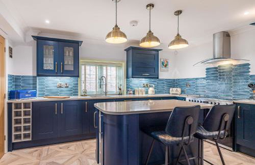 Xxxb- Uk34815 - Photo 2