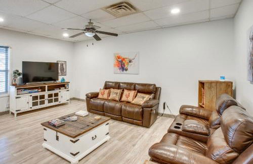 8 Mi to Kentucky Downs Quiet Getaway with Patio - Foto 1