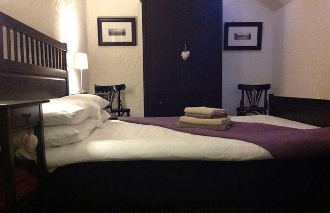 The Old Boathouse - Photo 3