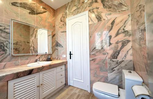 EDIFICI ROSA- Ático primera línea - Foto 14