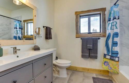 Luxe Cabin w/Hot Tub and Amazing Views - Foto 26