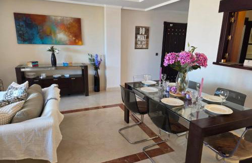 El Soto de Marbella Onsite Golf-Tennis-Padel-Gym 2 Bedroom Penthouse - Foto 57