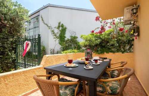 Niki's Beach House - Foto 8