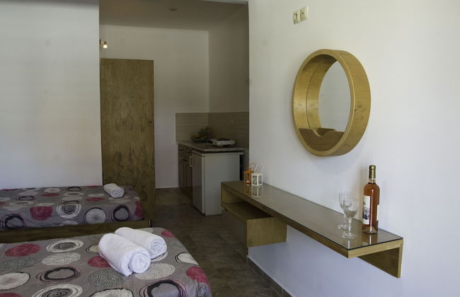 Erato Studios - Photo 11