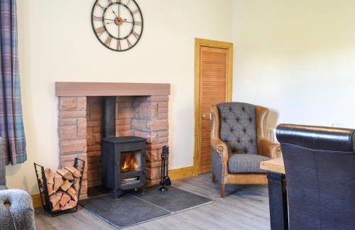 West Lanegate Farmhouse - Photo 7