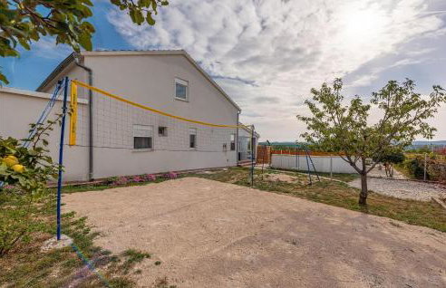 Awesome Home In Krkovic With Sauna - Photo 21