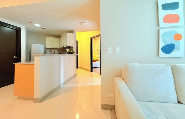 Uptown Parksuites 2 - Photo 37