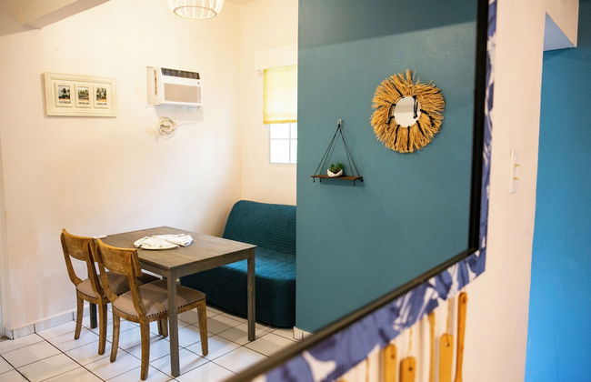 Numero Uno Beach Apartments - Photo 45