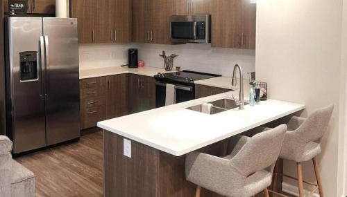 FIFA World Cup Deals!! Modern 1 BR and Sleeper Sofa in Heart of Midtown Kansas City! - Foto 2
