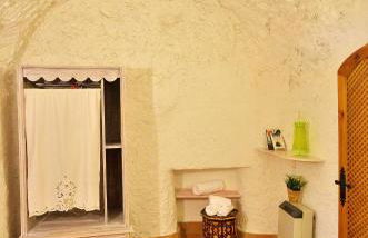 House&Cave Parking and Terrace, in the city - Foto 27