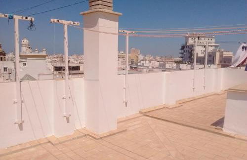 Sopranis del MAR Apartamento centro Cádiz, junto playa y estación - Foto 16