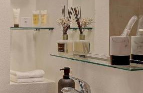 Ocean View Suite by Convention Center & Beach - Foto 32