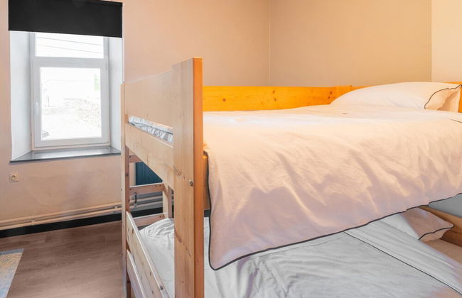 Elegant Home in Bievre With Garden - Foto 12